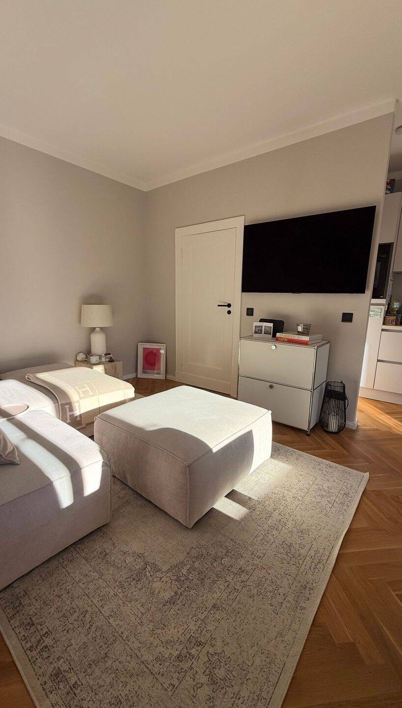 Olivaer Platz & Ku'damm. Wohnen wo Berlin am schönsten ist. Altbau, exklusiv saniert