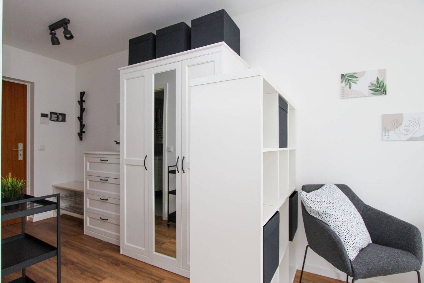 MODERN & MÖBLIERT! 1-Zimmer-Apartment – München – Vorschaubild 6