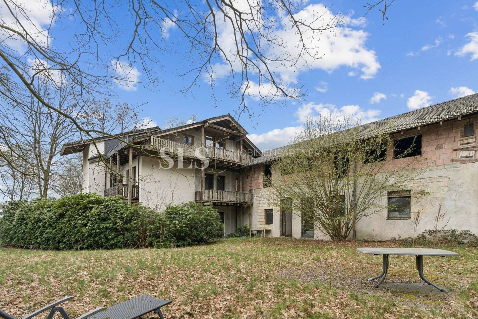 Haus in 46286 Dorsten mit 280 m² kaufen