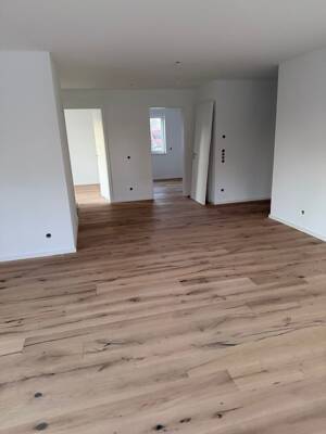 Moderne 2-Zimmer-Wohnung mit Balkon in begehrter Lage – 85055 Ingolstadt – Vorschaubild 7