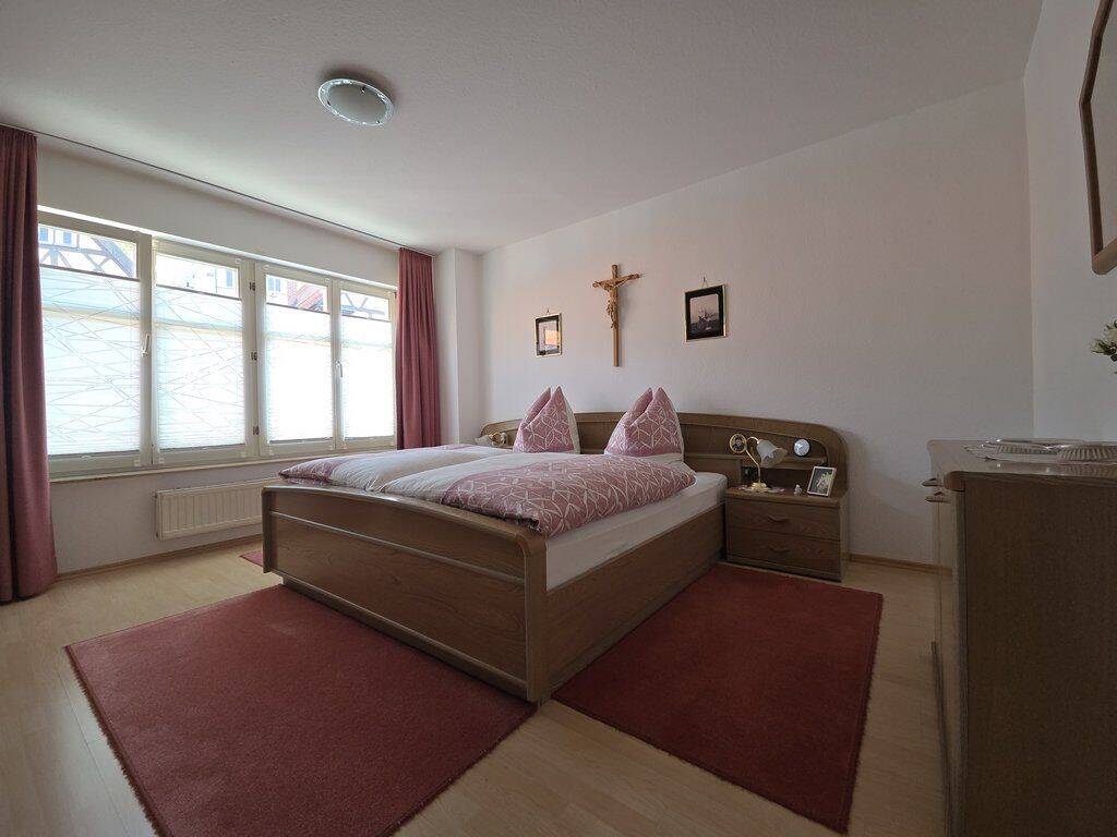6-Familienhaus: Investieren ohne Sanierungsstau! – Veringenstadt – Vorschaubild 6