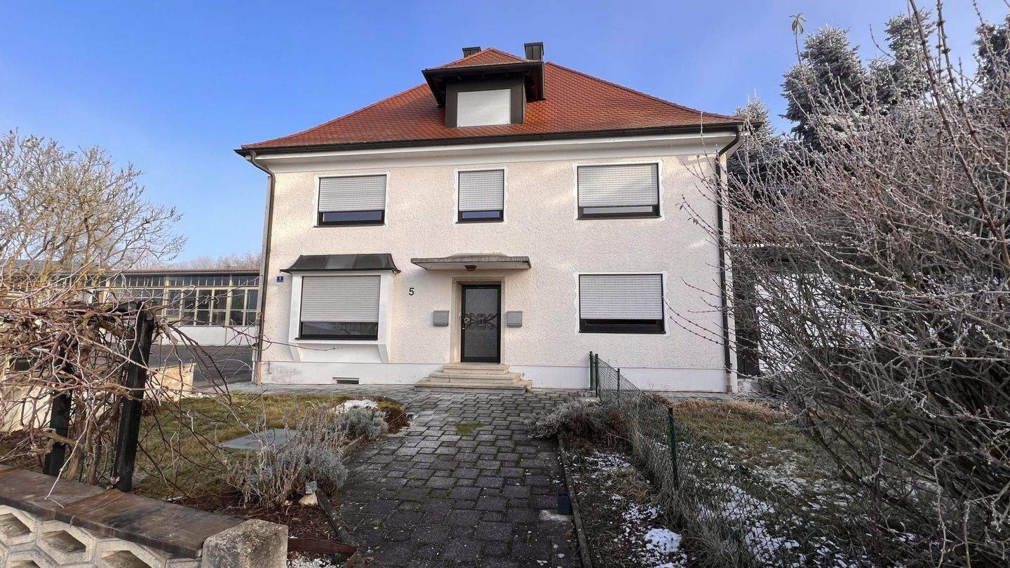 Besondere Liegenschaft zwischen Ingolstadt und Donauwörth - Wohnen/Gewerbe – Ingolstadt – Bild 1 von 6