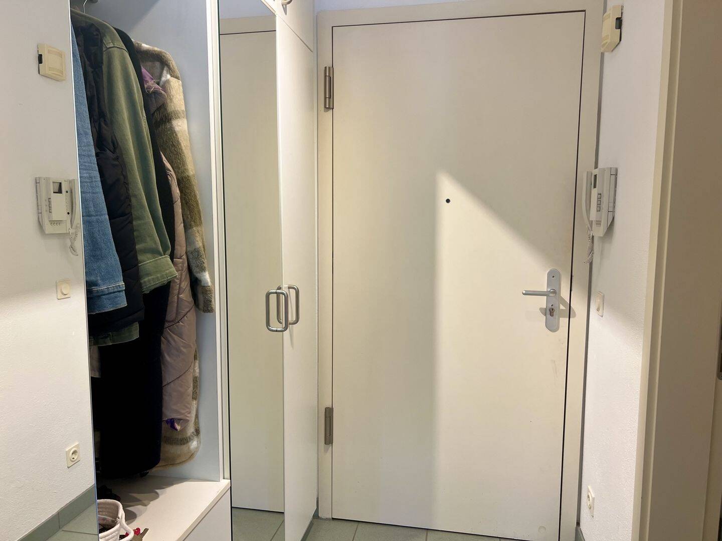Schöne 1-Zimmer-Wohnung in begehrter Lage – München – Vorschaubild 4