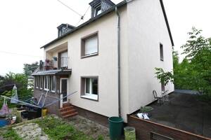 Großzügiges Anwesen in beliebter Lage mit bis zu 3 Wohneinheiten - auch für Eigennutzer interessant! – 56076 Koblenz – Vorschaubild 2