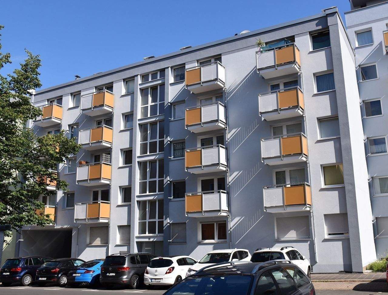 1 Zimmer Wohnung mit Balkon, ideal für Studenten oder Berufspendler