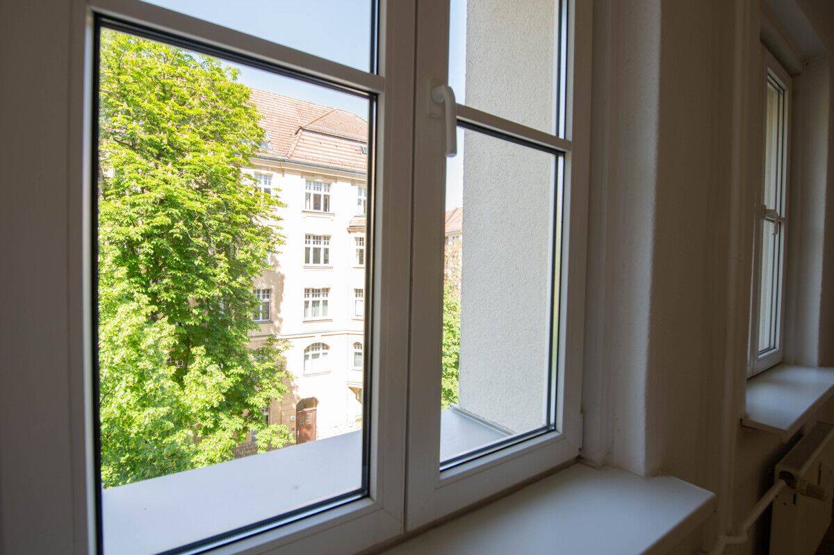 Bezugsfrei im Szenekiez: Modernes Apartment, lichterfüllt, Tageslicht-Badezimmer, seltene Chance – Berlin – Vorschaubild 3
