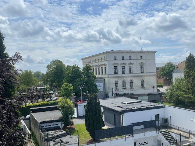 99 m² mit zwei großen Balkonen - mittendrin und hoch über Mönchengladbach – Mönchengladbach – Vorschaubild 9