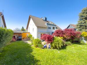 ERBPACHT! Design trifft Komfort - Gehobene-Doppelhaushälfte in begehrter, ruhiger Lage | Carport | Sonnengarten | Gasherd | Heimkino & Glasfaser – 51381 Leverkusen – Vorschaubild 2