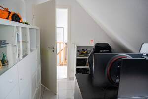 Köln-Grengel: 3,5-Zimmer-Wohnung - Viel Licht & eigener Stellplatz – 51147 Köln – Vorschaubild 9