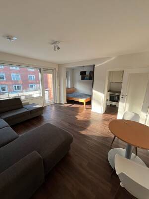 Kompakte 1,5-Zimmer-Eigentumswohnung mit Balkon und Grünblick in Hamburg-Lurup – 22549 Hamburg – Vorschaubild 2