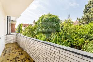 Modernisierungsbedürftige 2-Zimmerwohnung mit Garage und alleiniger Gartennutzung in Innenstadtlage! – 50676 Köln – Vorschaubild 2