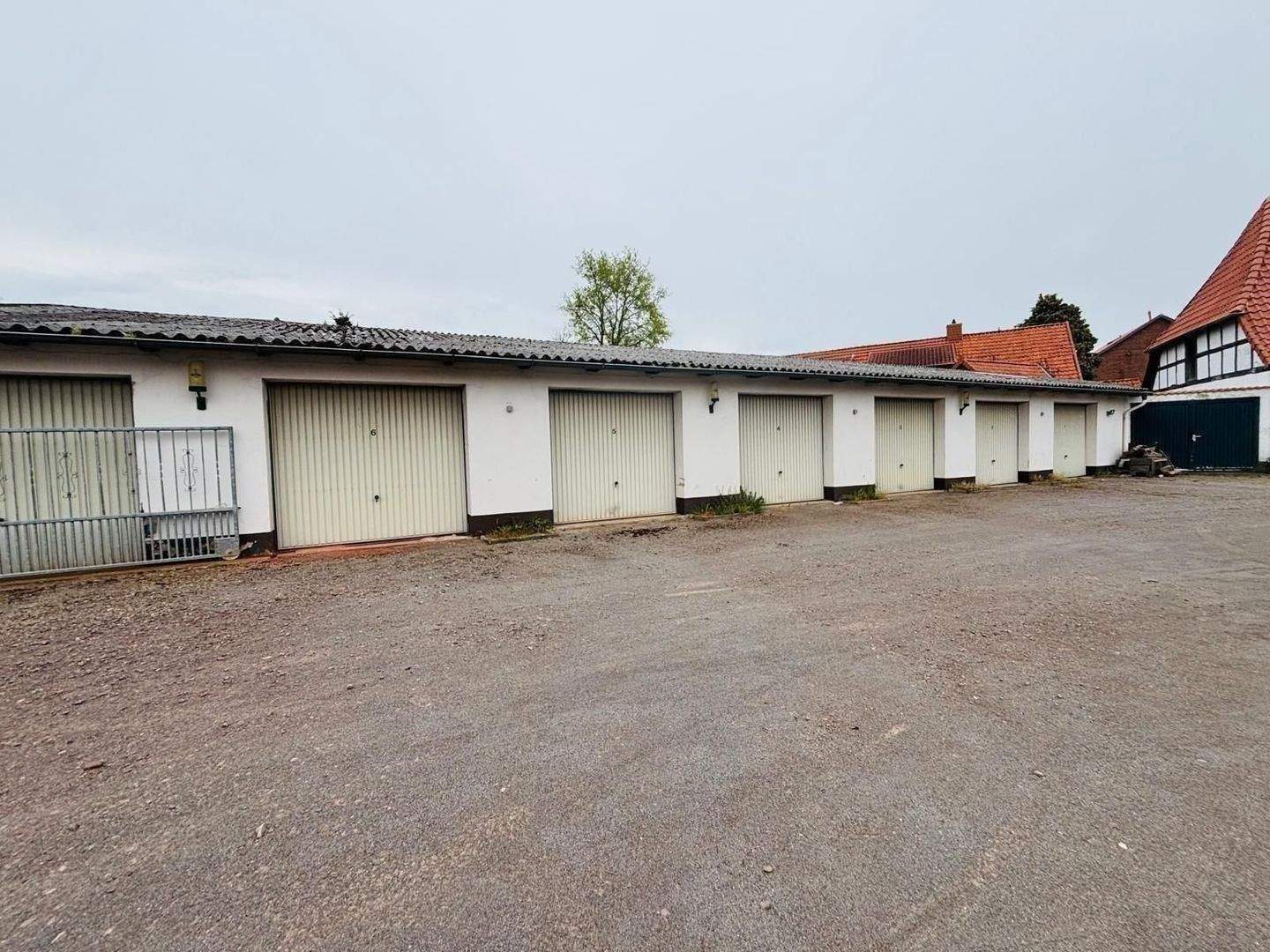 Geräumiges EFH mit gastronomischen Gewerbeteil mitten im Ortskern – Sulingen – Vorschaubild 4