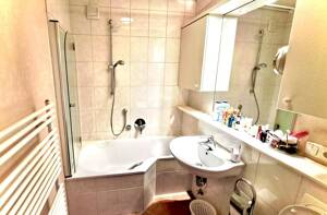 Provisionsfrei: Stilvolle 3-Zimmer-Wohnung mit EBK+ Balkon, zentral im Stephaniviertel – 28195 Bremen – Vorschaubild 7