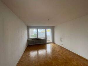 Alleinauftrag - 3-4 Zimmer Wohnung - Ideal für WG's – 81737 München – Vorschaubild 2