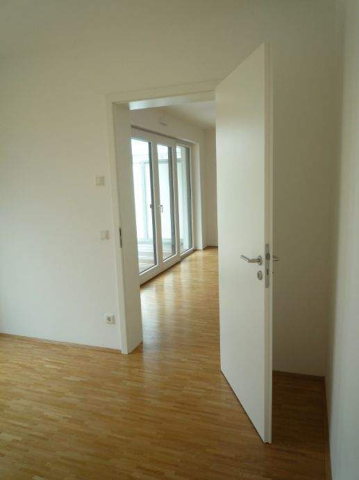 4 ZW Wü unt. Frauenland, sehr gepflegte Wohnung Ausstattung und Lage, mega große Terrasse – Würzburg – Vorschaubild 4