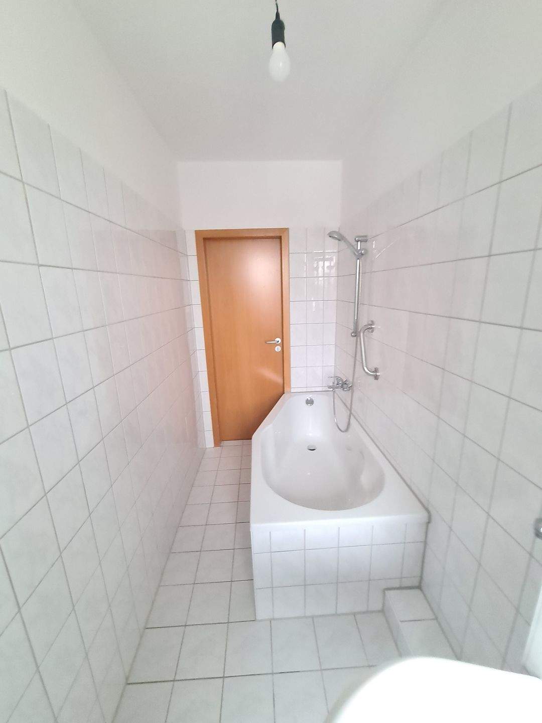 3-Zimmer-Wohlfühlwohnung mit Tageslichtbad und Balkon – Chemnitz – Vorschaubild 7