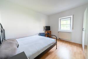 Moderne 2-ZKB mit Balkon, EBK & Stellplatz in kleinem Wohnhaus – 67069 Ludwigshafen am Rhein – Vorschaubild 6