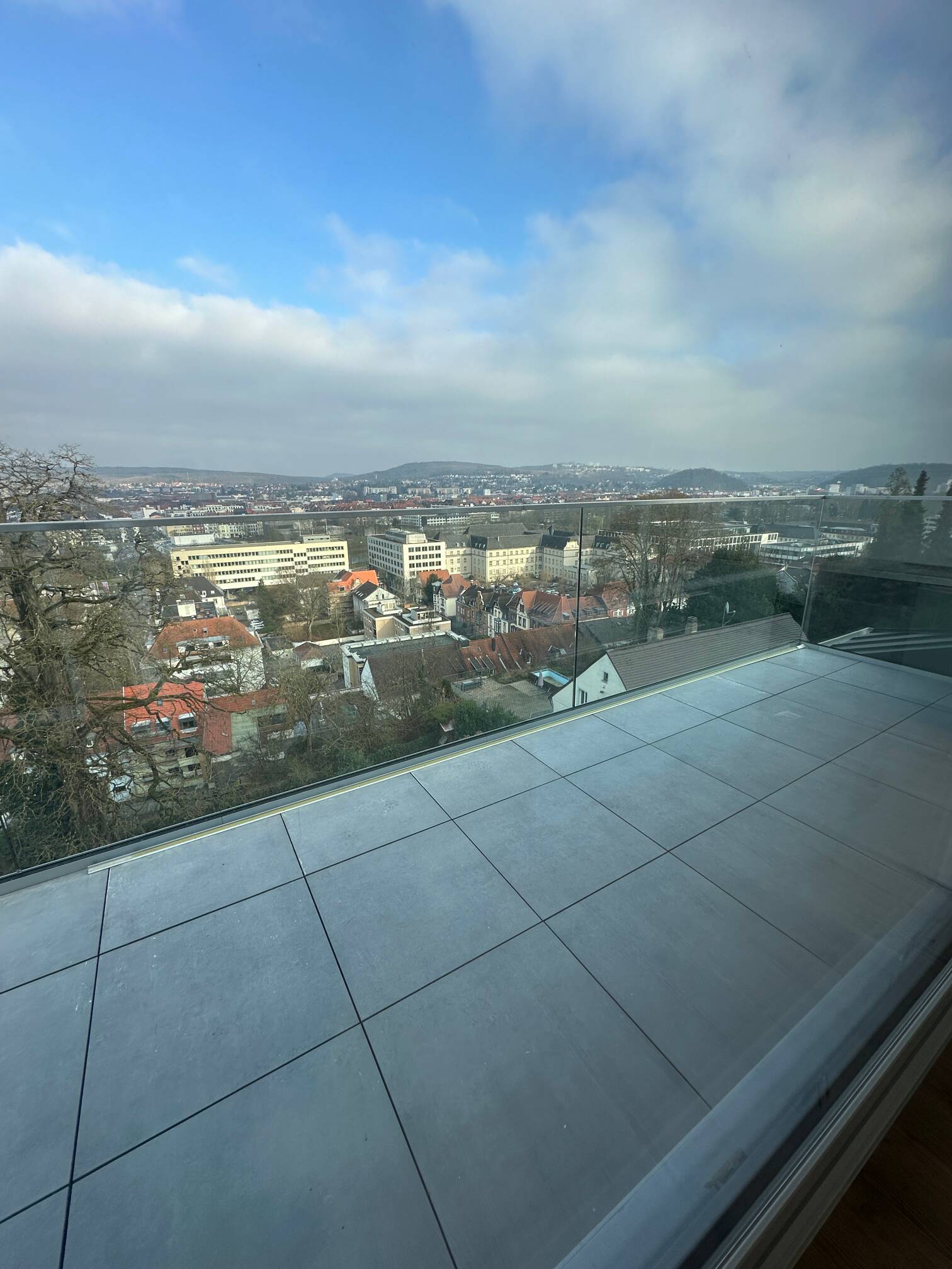 Sbr.-St. Arnual * Luxus-Loft-Penthouse-Wohnung * Balkon * komplett möbliert * 2 ZKB – Saarbrücken – Vorschaubild 7