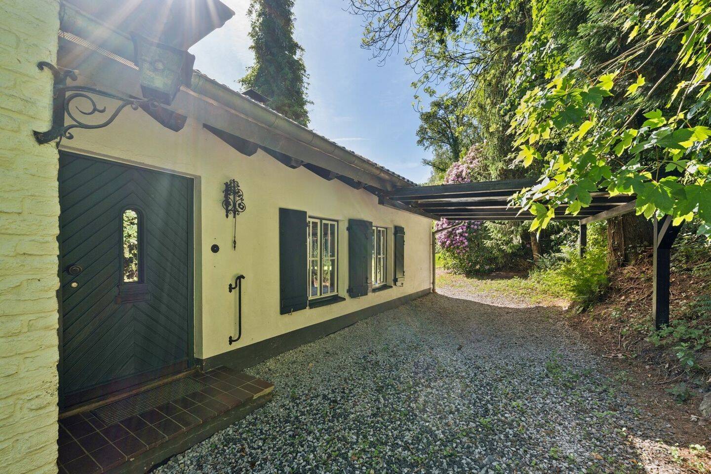 Historisches Refugium in Bestlage Eine Rarität am Golfplatz – Düsseldorf – Vorschaubild 9
