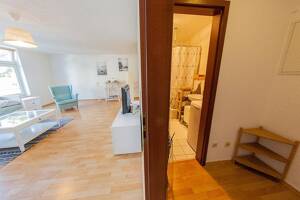 Ruhig, hell, möbliert - Apartment mit Top-Anbindung zwischen Adlershof und Flughafen BER – 12524 Berlin – Vorschaubild 5