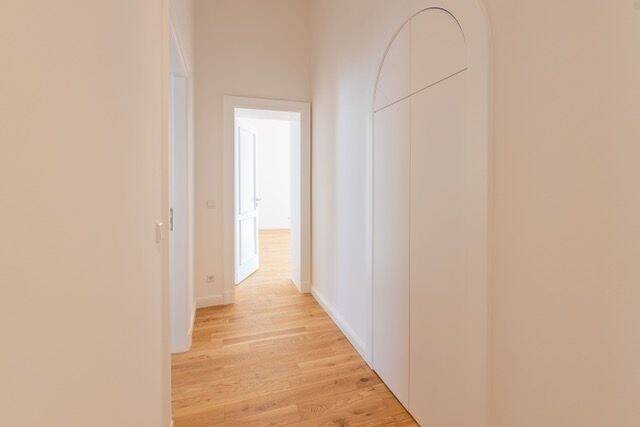 ?? Luxuriöse Altbau-Perle am Ku'damm - Lichdurchflutete 3 Zi Whg mit Lift, Süd-Blk & Warendorf Küche – Berlin – Vorschaubild 8