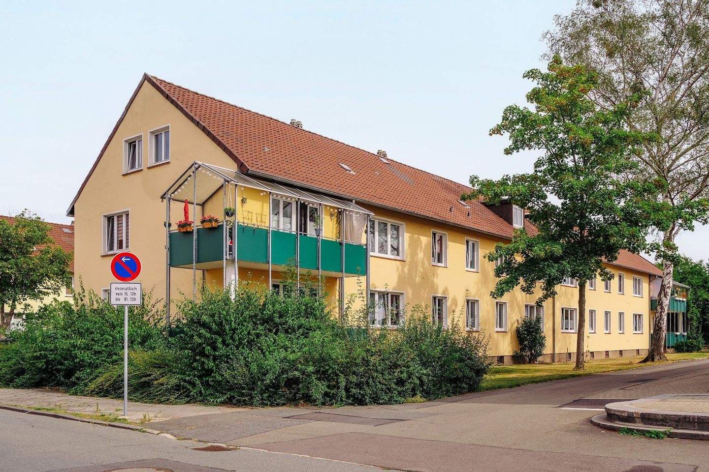 Stadtnahe Wohnung mit Balkon - WBS erforderlich // EG links – Wolfsburg – Vorschaubild 3