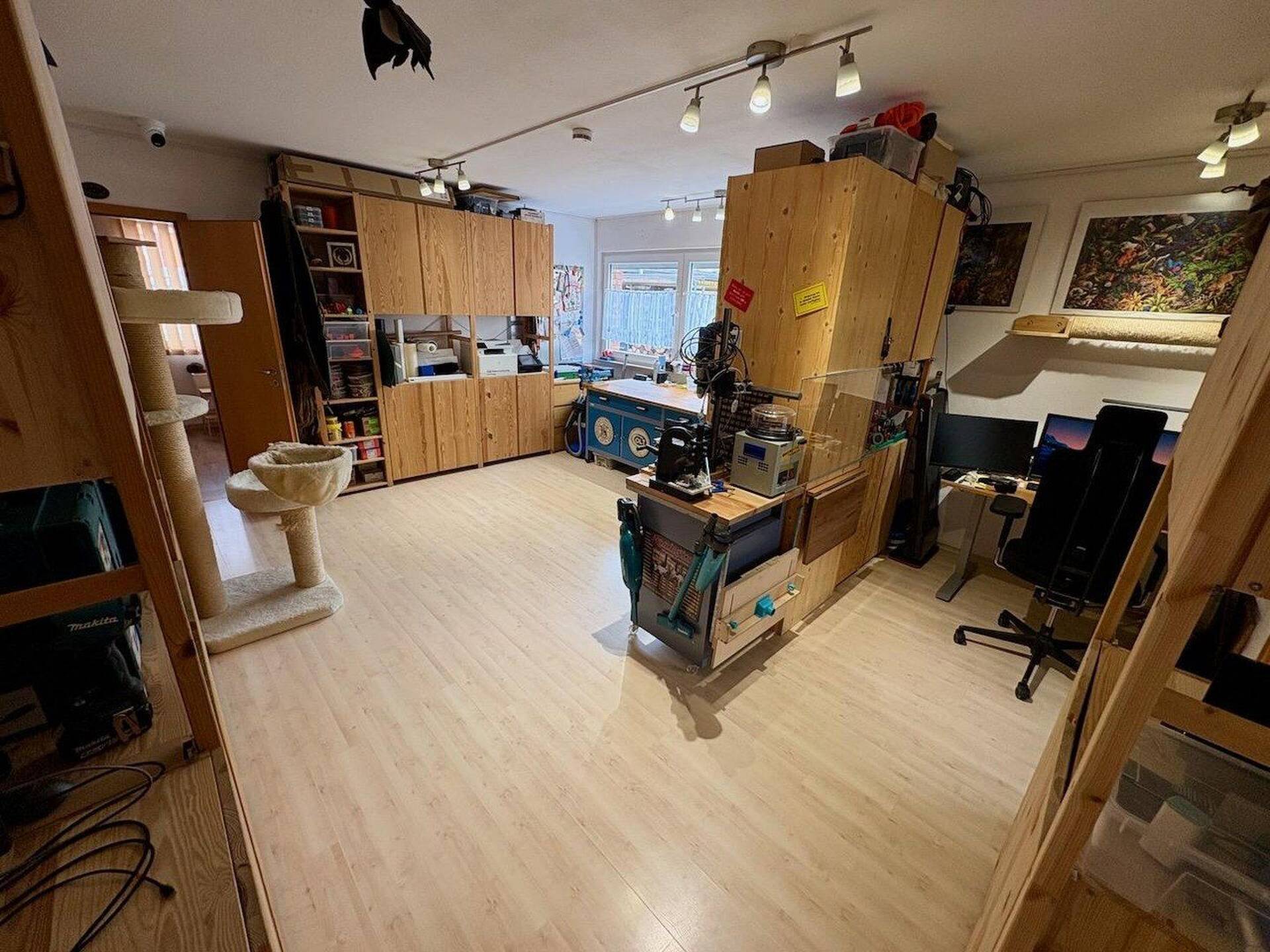 Erdgeschosswohnung in 51373 Leverkusen mit 140 m² kaufen