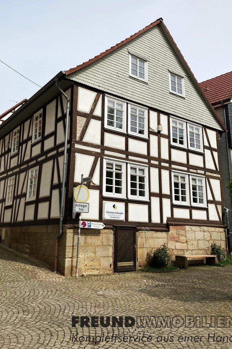 Wohn-/Geschäftshaus in der Innenstadt von 34626 Neukirchen – Neukirchen – Vorschaubild 2