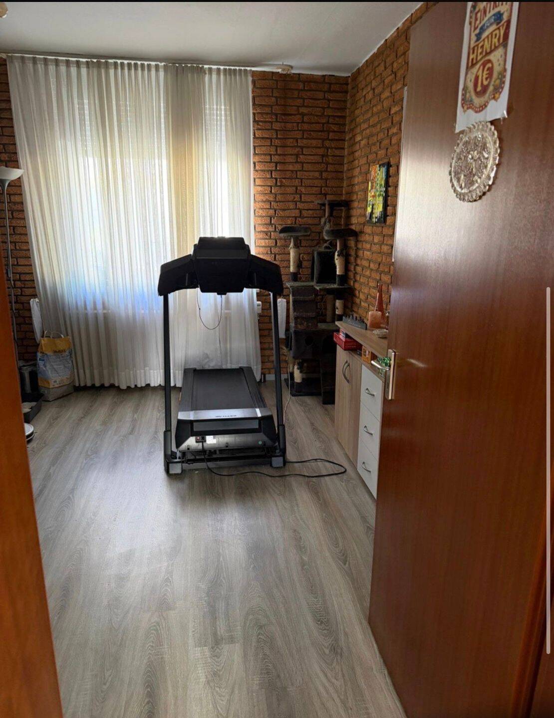 Gepflegtes Einfamilienhaus mit modernisiertem Innenbereich, Garten & Vollkeller – Oberhausen – Vorschaubild 4