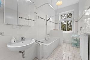 Provisionsfrei* Von Privat - Traumhafte Altbauwohnung 4-Zi auf 116m2 Lift im Herzen v. Berlin-Mitte – 10115 Berlin – Vorschaubild 9