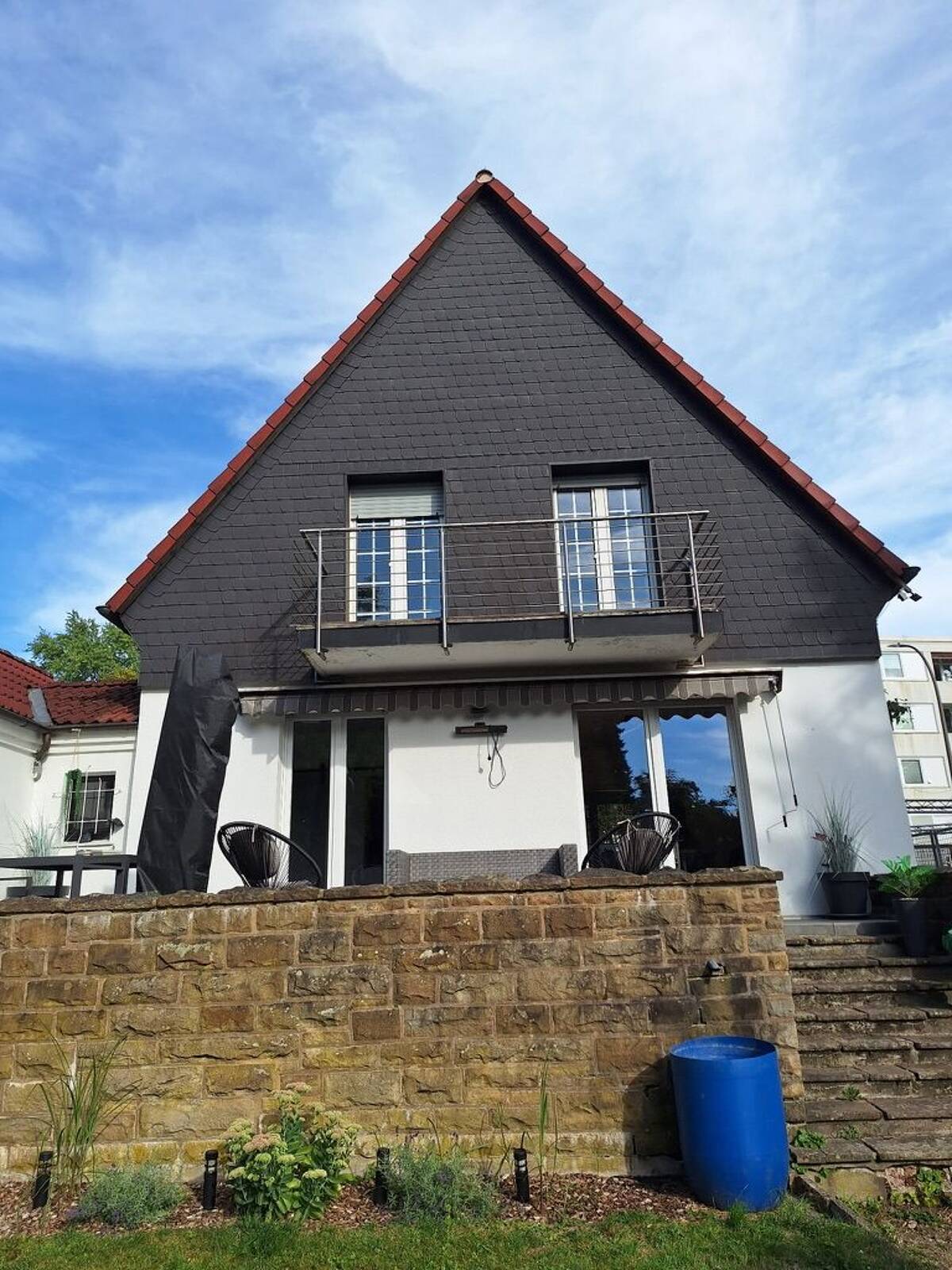 Freistehendes Einfamilienhaus mit Garage in Dortmund Aplerbeck – 44287 Dortmund – Bild 1 von 2