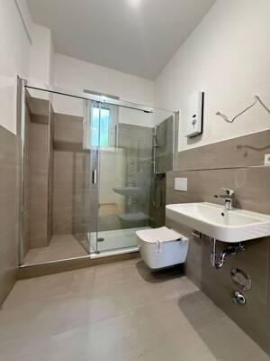 *Erstbezug nach Kernsanierung*Tageslichtbad*Altbau mit Charme* – 45145 Essen – Vorschaubild 3