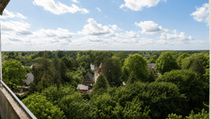 Über den Dächern von Lübeck - gepflegte 2,5-Zimmer-Wohnung mit Loggia und Weitblick – 23558 Lübeck – Vorschaubild 5