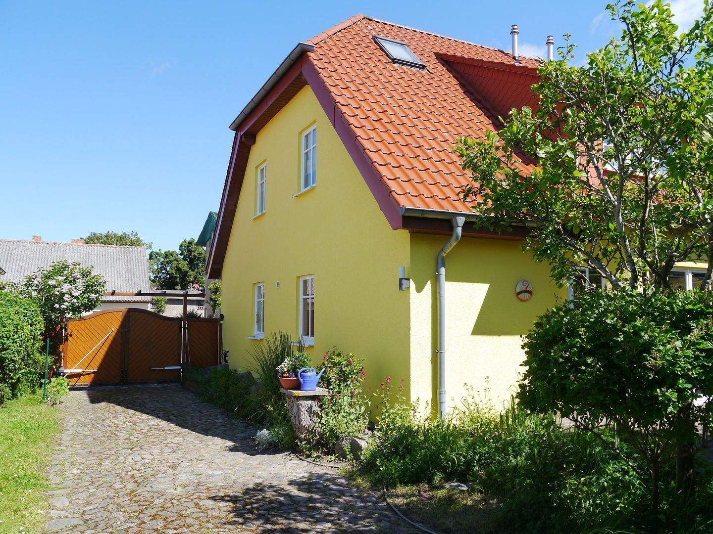 Schönes Haus mit Hof-Feeling und viel Nebengelass – Sagard – Vorschaubild 3