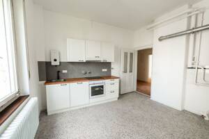 Erstbezug nach Komplettsanierung - Familienfreundliche 4-Zi-Wohnung mit Loggia mitten in Esslingen – 73728 Esslingen am Neckar – Vorschaubild 4