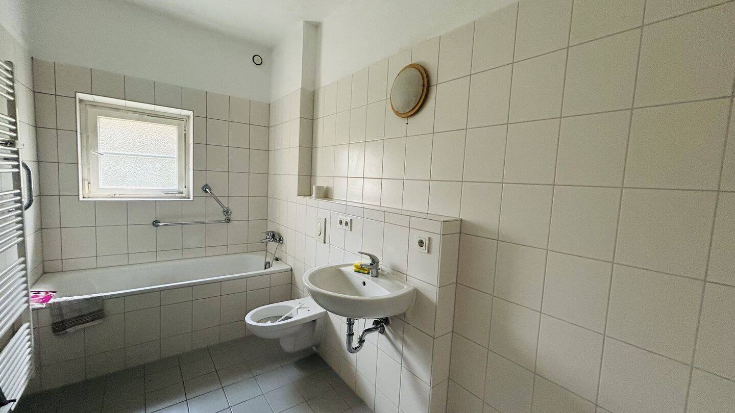 Bezugsfreie Gartenwohnung in Zehlendorf - Terrasse inklusive! – Berlin – Vorschaubild 3