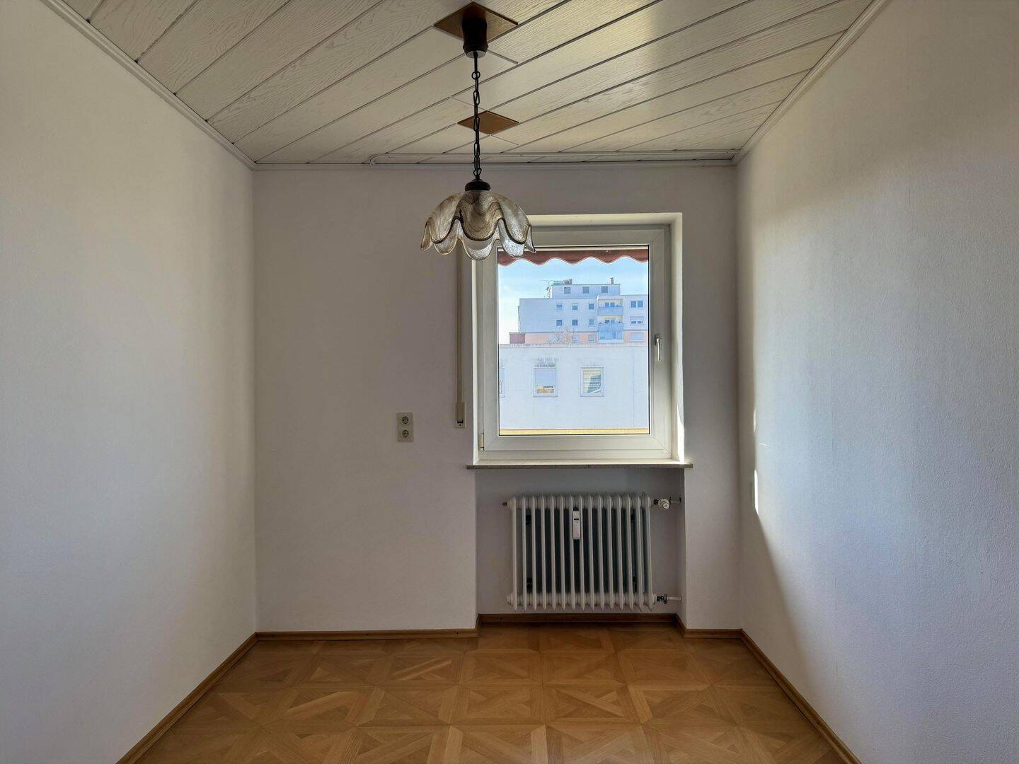 Flexible 3-4 Zimmer Wohnung mit Loggia und Tiefgaragenstellplatz in Augsburg-Haunstetten – Augsburg – Vorschaubild 4