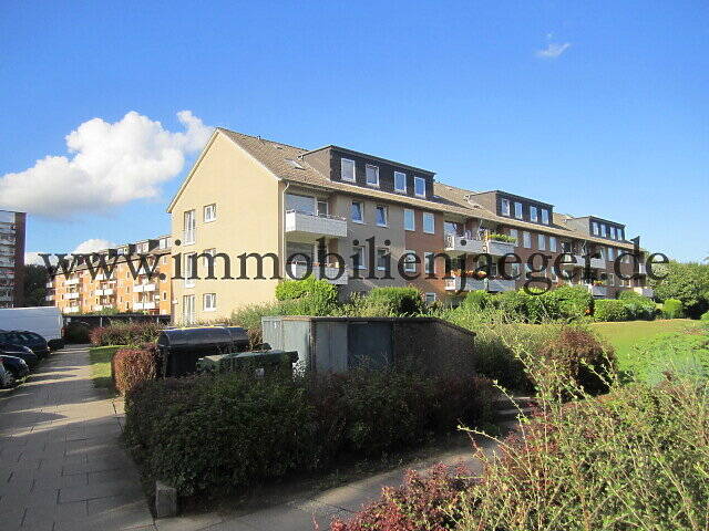 Zwischen Berner Au und 6 min Fußnähe EKZ Farmsen - großzügige Dachwohnung mit Weitblick - 4.OG