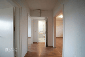 2-Zimmer-Wohnung mit großem Entwicklungspotenzial – 20259 Hamburg – Vorschaubild 3