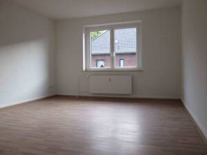 *große 2-Zimmer-Wohnung mit Wohnküche sucht neuen Mieter* – 47055 Duisburg – Vorschaubild 7