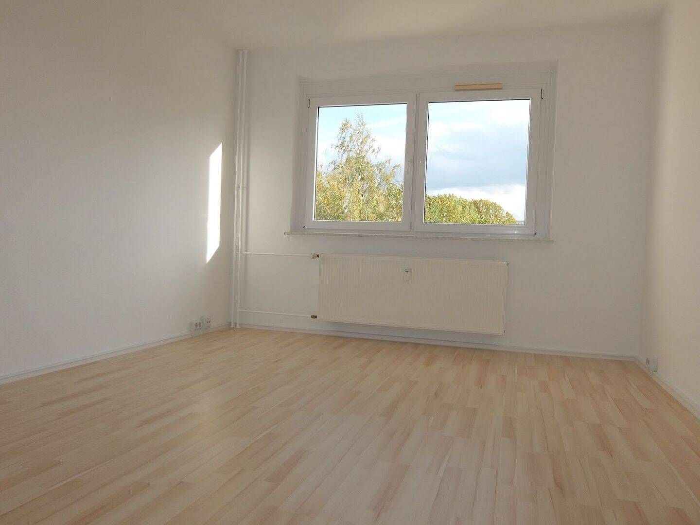 2-Zimmer-Wohnung mit Duschwanne, Aufzug ebenerdig ... – Chemnitz – Vorschaubild 8
