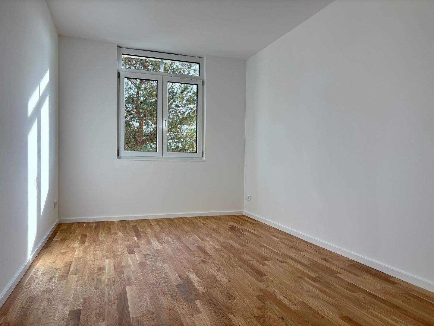 Nähe Velten, Hennigsdorf, Falkensee: NKM ab 13,92 €/ m² inkl. Gartenanteil und Stellplätzen – Schönwalde-Glien – Vorschaubild 8