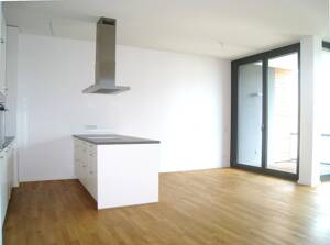 Exklusive 2-Zimmer-Whg. mit EBK, Parkett, Balkon & Tiefgarage im "John Park"..... MITTEN IN MITTE – 10115 Berlin – Vorschaubild 4