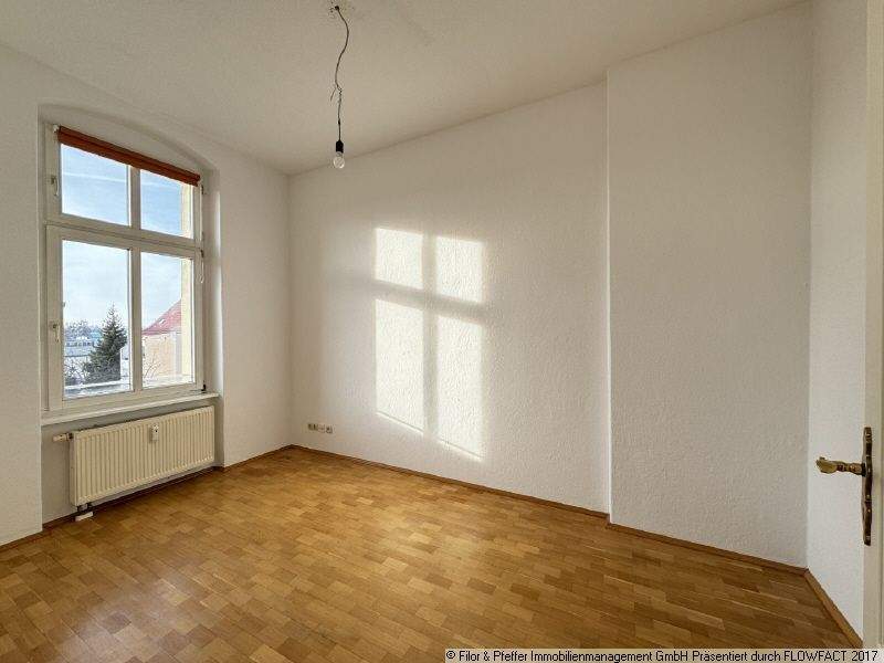 Helle, großzügige Altbauwohnung mit Flair! – Magdeburg – Vorschaubild 5