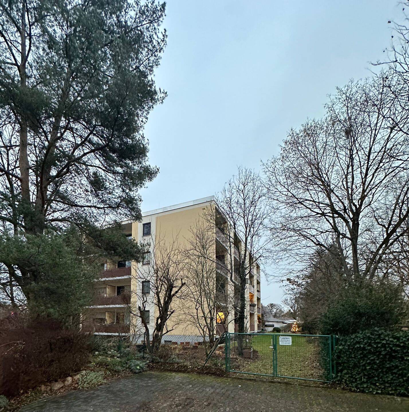 Sofort einziehen! Helle 2-Zimmerwohnung mit TG in München Pasing