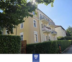 Komfortables Wohnen mit großem Balkon und separater Küche in ruhiger, grüner Lage. – 1159 Dresden – Vorschaubild 1