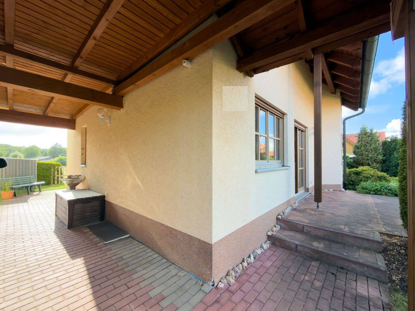Einfamilienhaus am Fasanenring Preißelpöhl Plauen - Carport_400m² Grundstück - zum Kauf – Plauen – Vorschaubild 5