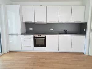 Familienfreundliche 4 Zimmerwohnung mit Terrasse zur Miete in Hamburg Langenhorn! Schnell sein lohnt sich! – 22419 Hamburg – Vorschaubild 3