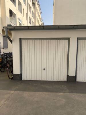 Garagenpaket: 3 Garagen in Toplage von Düsseldorf-Pempelfort – 40211 Düsseldorf – Vorschaubild 4