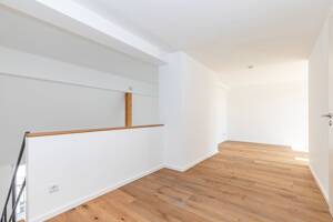 Moderne Dachgeschoss-Galerie auf zwei Ebenen – 13347 Berlin – Vorschaubild 7